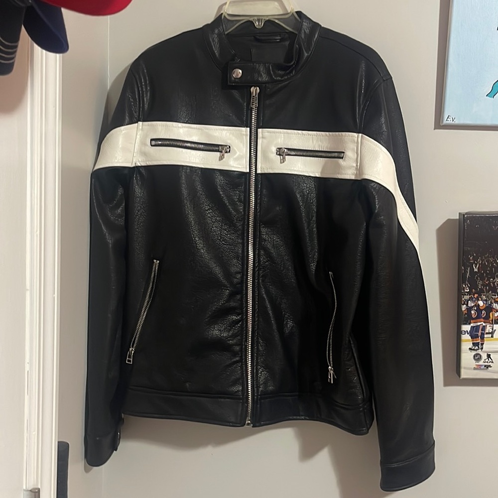 BlankNYC Bloomingdale’s Leather jacket never worn (Medium)